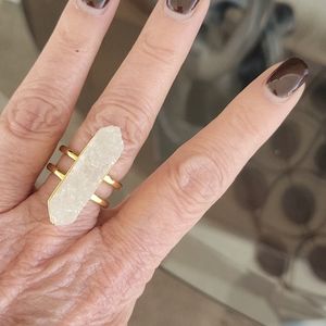 Kinsley Armelle ring